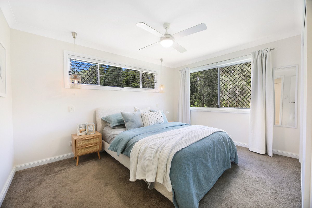 5 Golden Grove Boulevard Reedy Creek 25