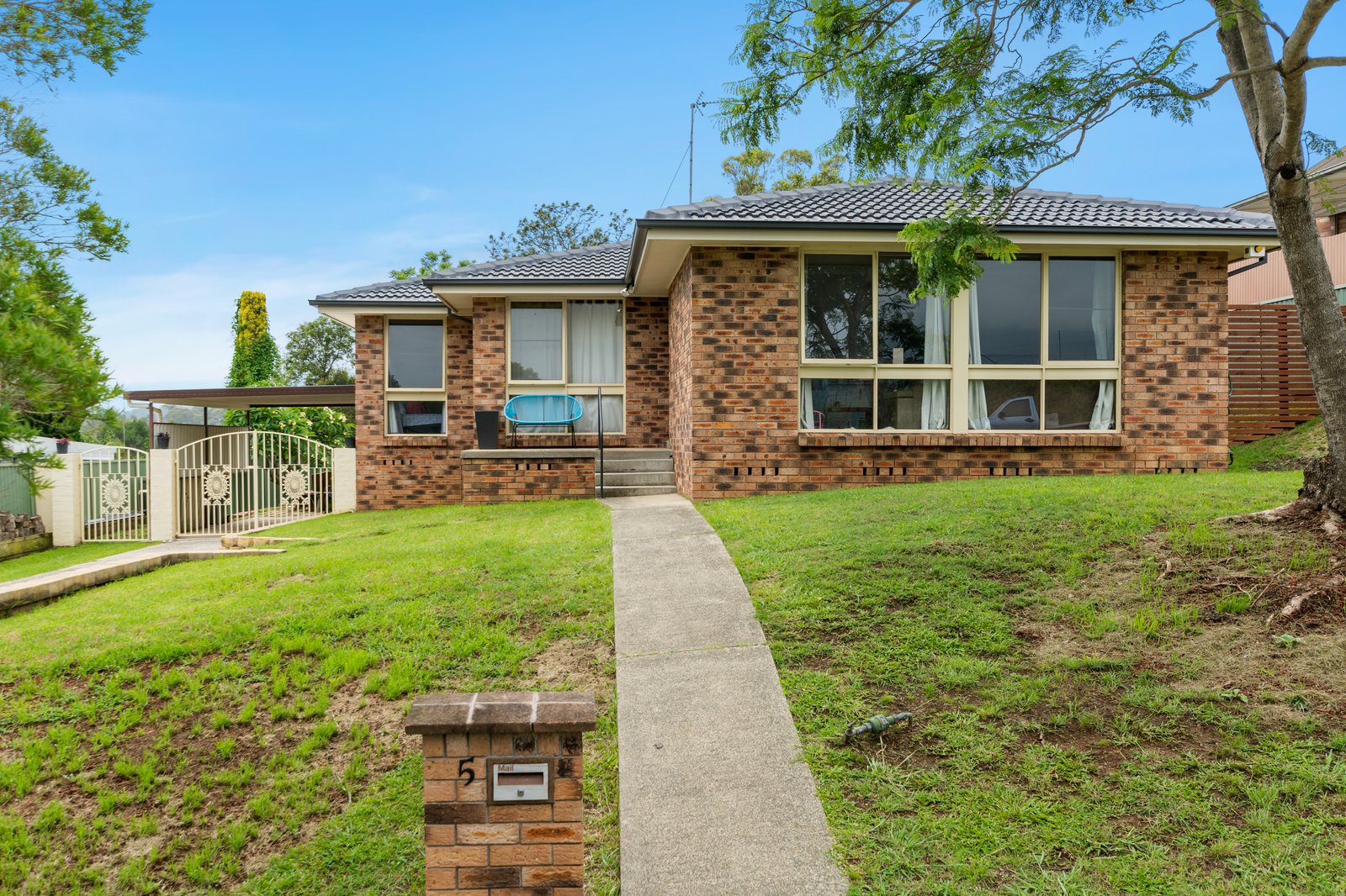 5 Goolagong Street DAPTO 2