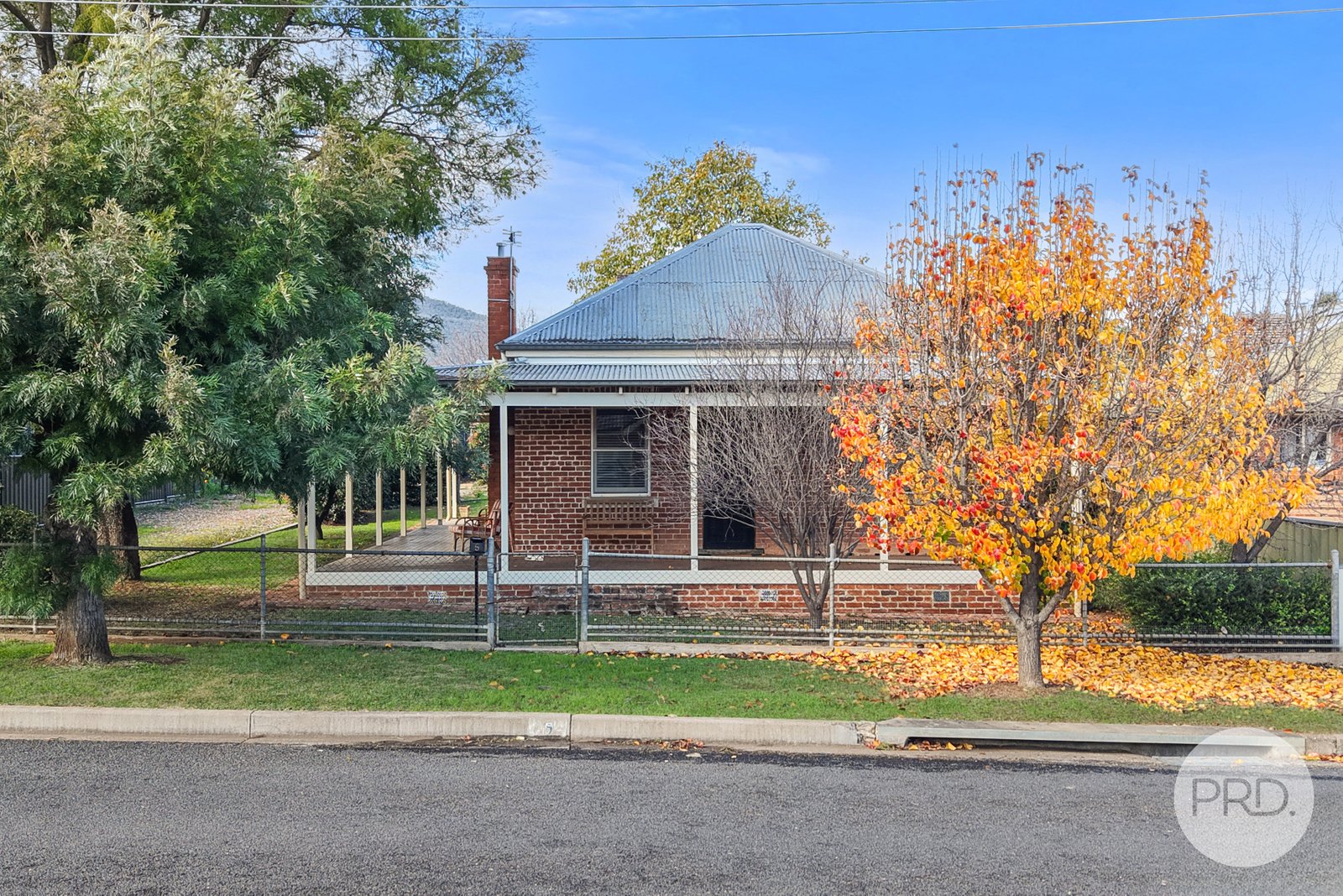 5 Gorman Street TAMWORTH 2