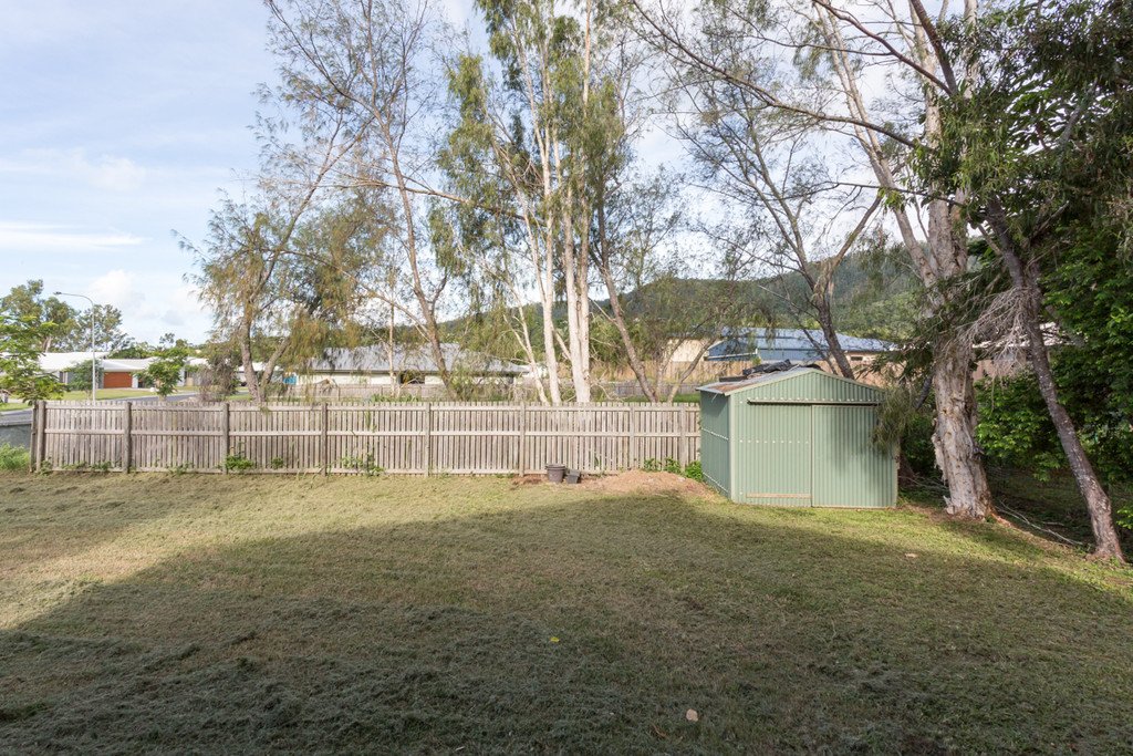 5 Grace Avenue CANNONVALE 9