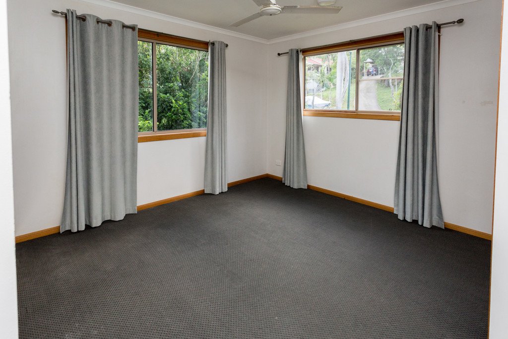 5 Grace Avenue CANNONVALE 17