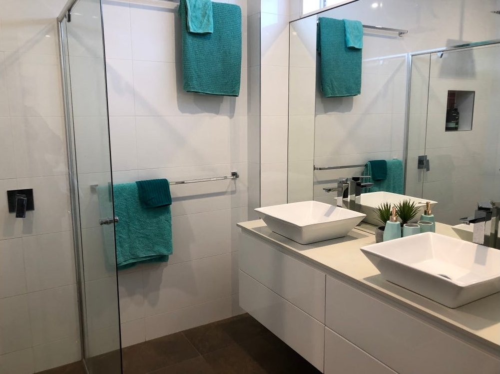 Real Estate and Property in 5 Grandview Avenue, Rye, VIC