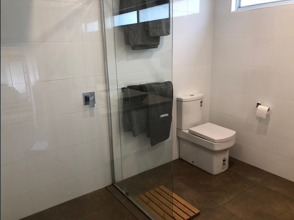 Real Estate and Property in 5 Grandview Avenue, Rye, VIC