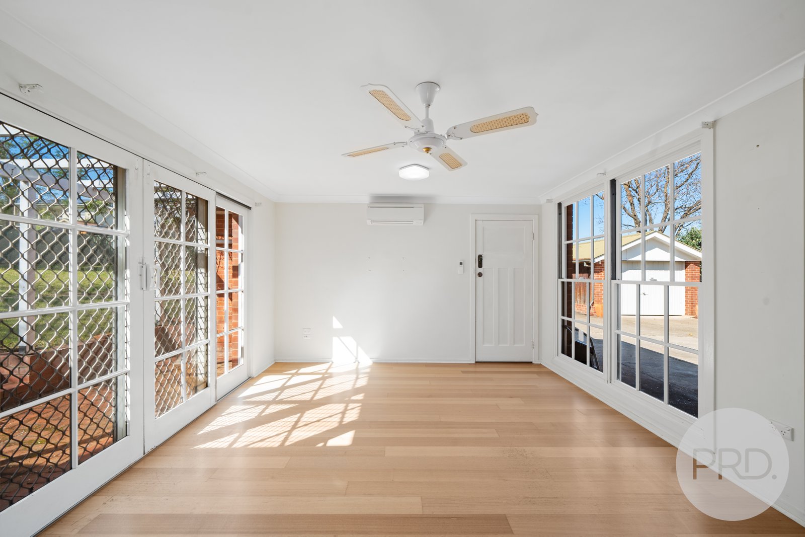 5 Grandview Avenue TURVEY PARK 5