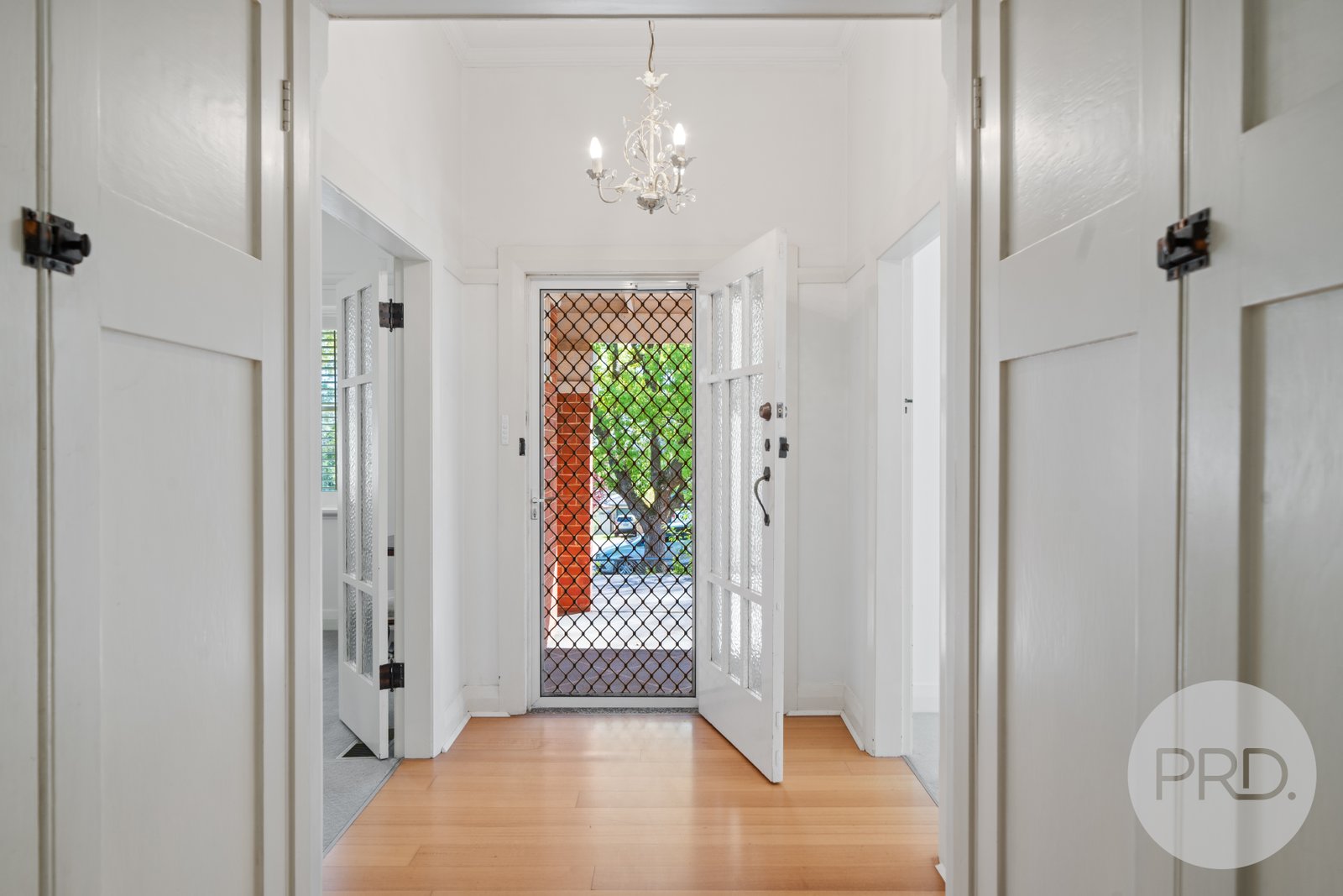 5 Grandview Avenue TURVEY PARK 17