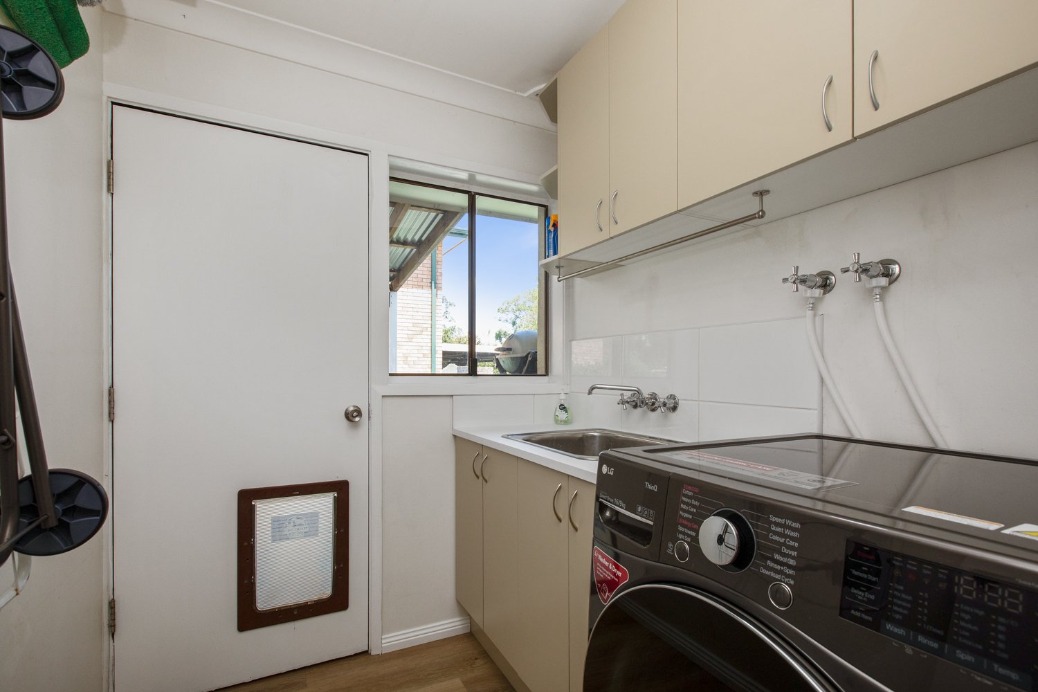 5 Grape Street BRANXTON 11