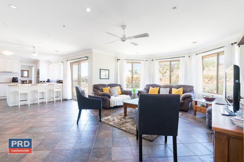 5 Greenhill Lane BUNGENDORE 9