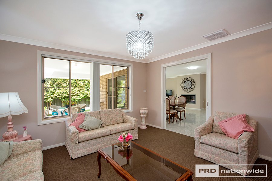 5 Gregory Close TAMWORTH 8