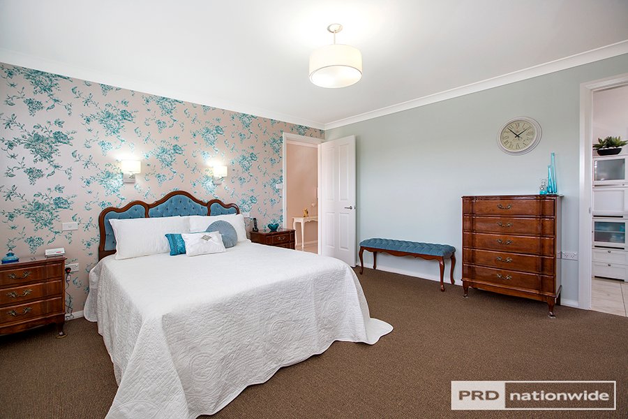 5 Gregory Close TAMWORTH 10
