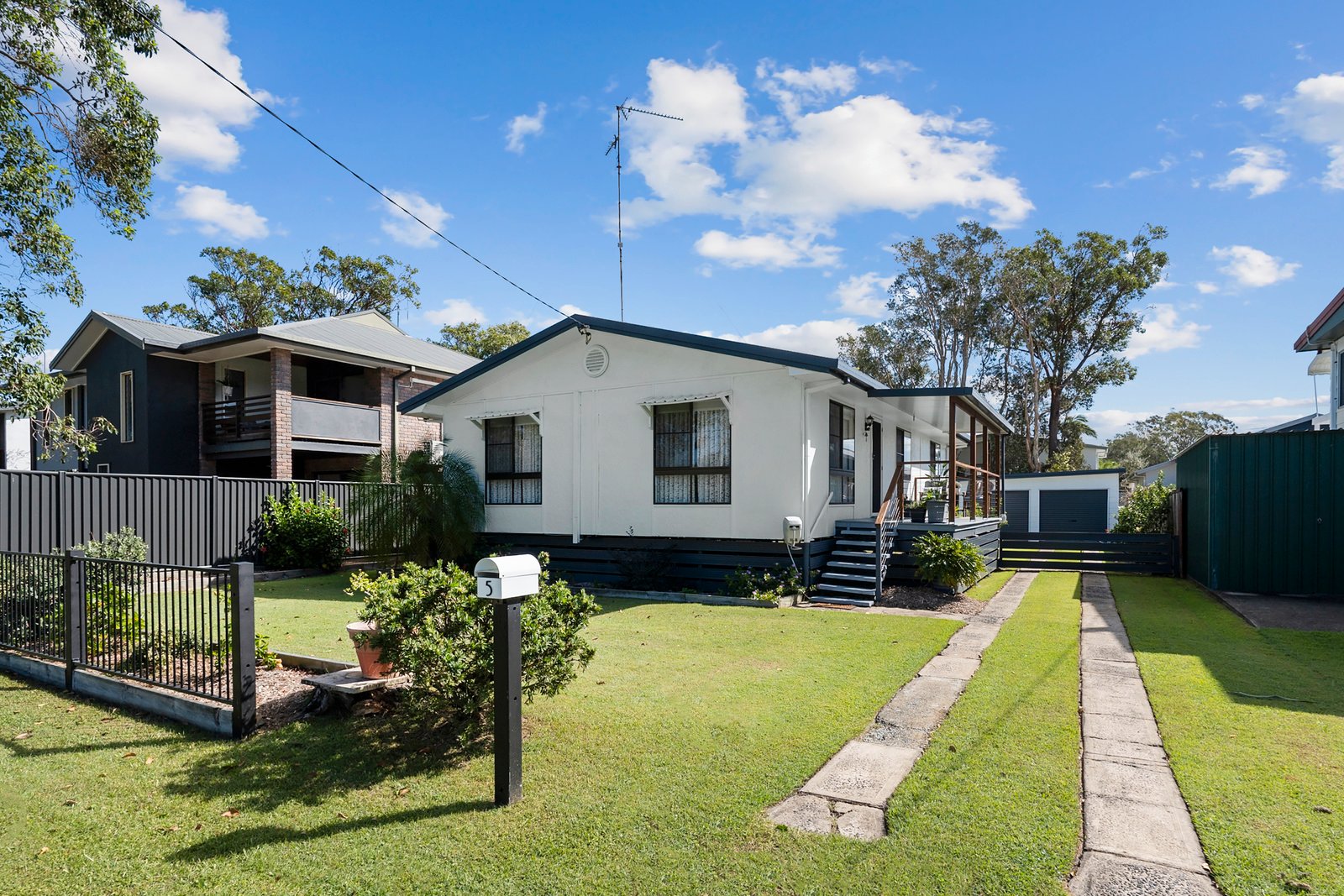 5 Grevillea Road BOGANGAR 23