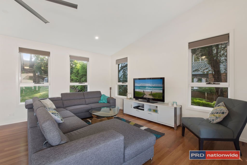 5 Gumtree Glen SAPPHIRE BEACH 11