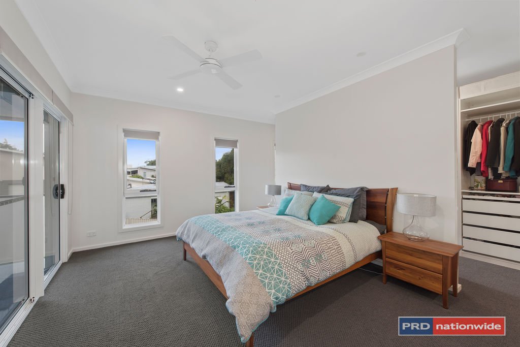 5 Gumtree Glen SAPPHIRE BEACH 13
