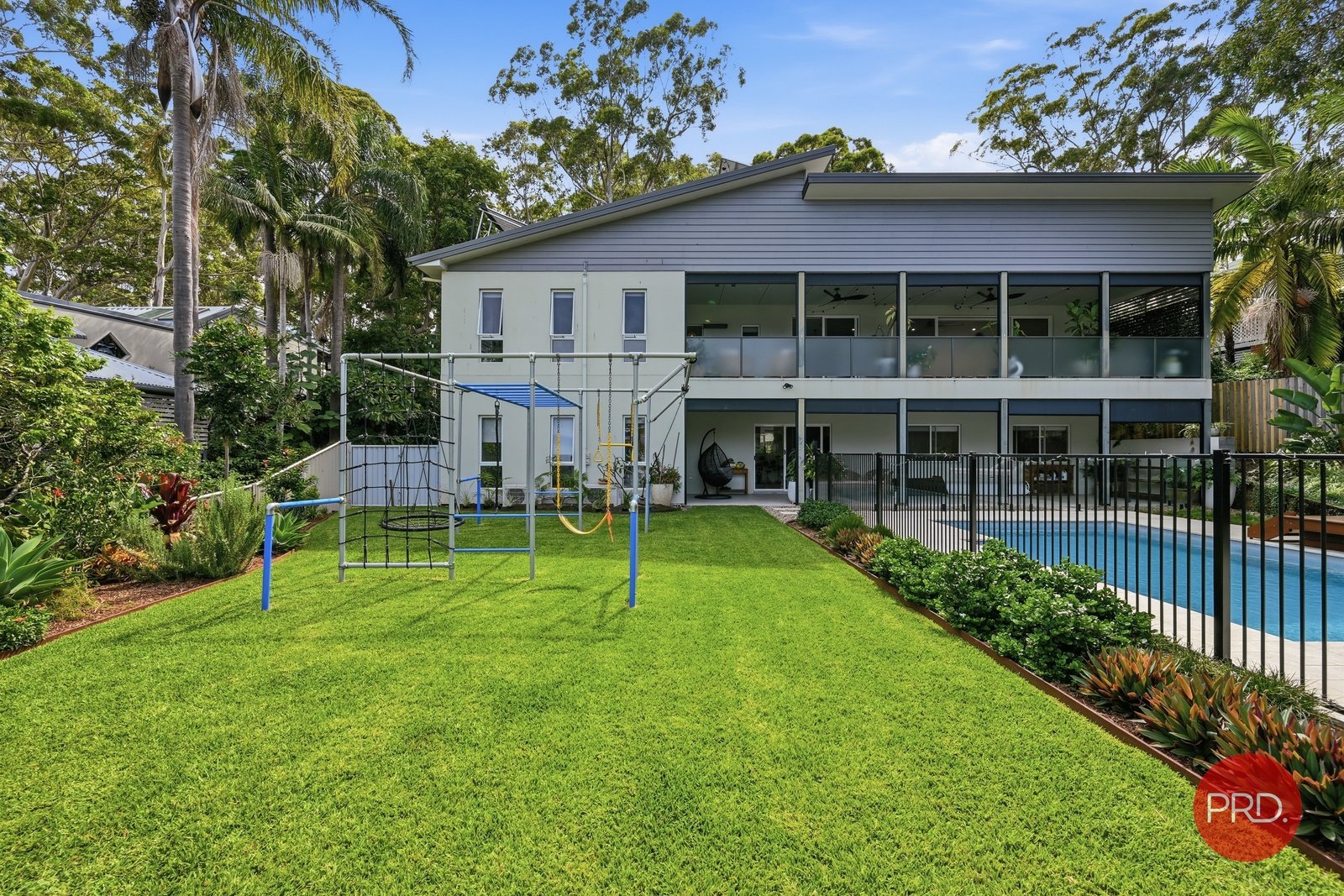 5 Gumtree Glen SAPPHIRE BEACH 1