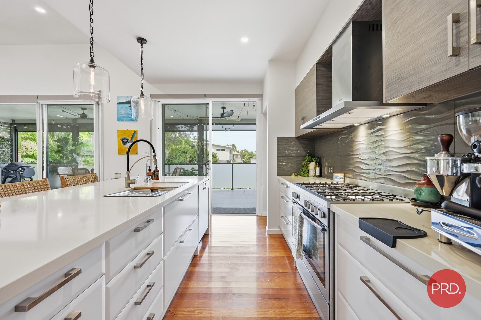 5 Gumtree Glen SAPPHIRE BEACH 13