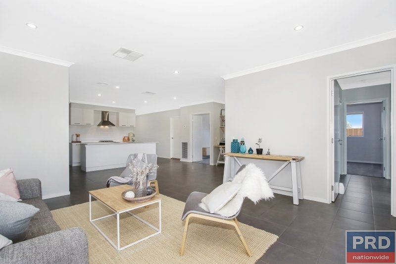 5 Gurney Crescent WODONGA 3