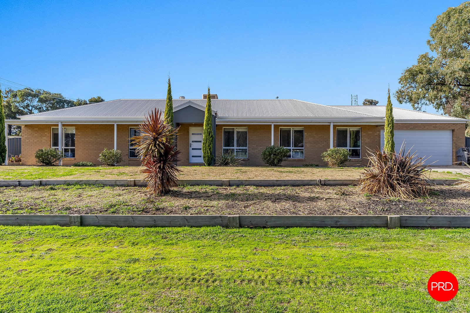 5 Hakea Road HUNTLY 2