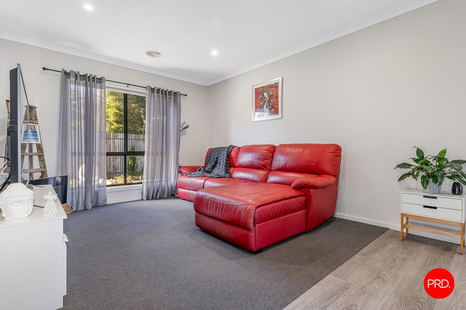 5 Hakea Road HUNTLY 22