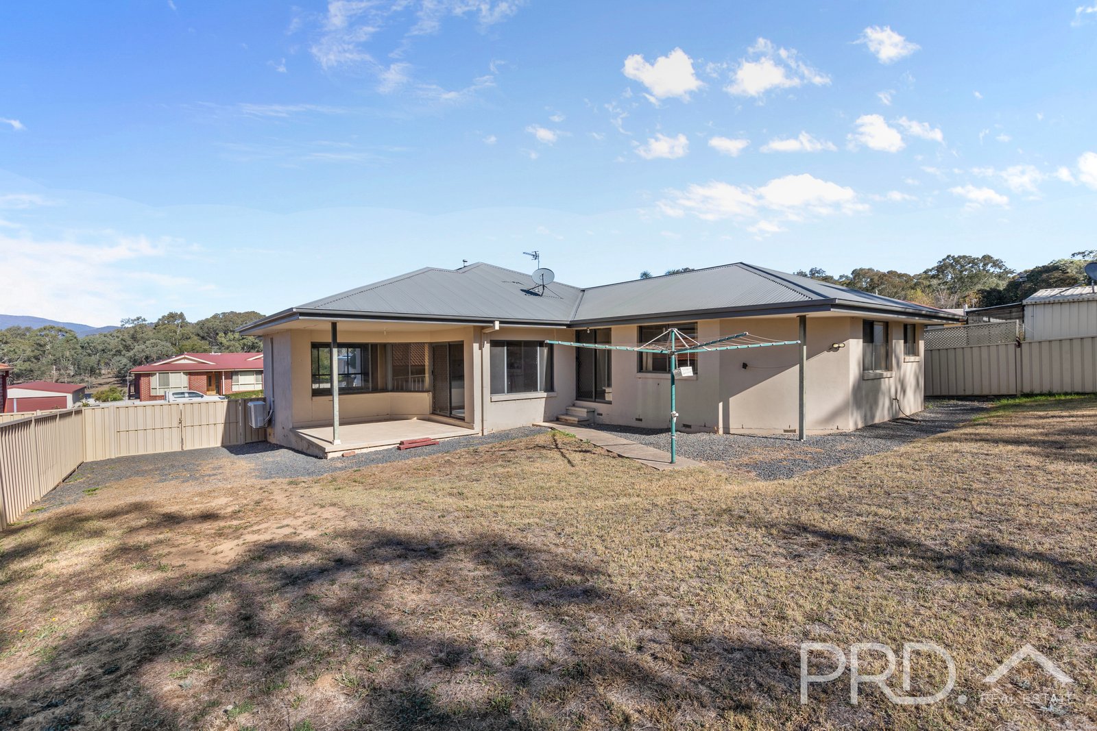 5 Harris Street TUMUT 16