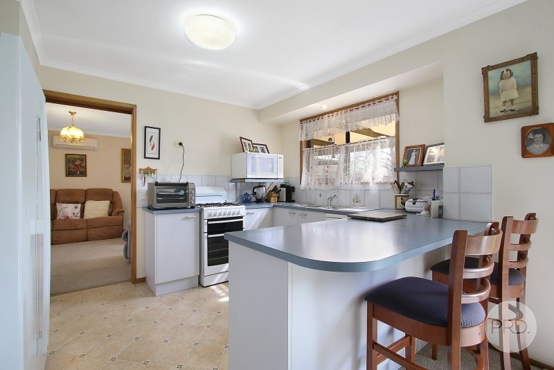 5 Hauteville Street THURGOONA 3