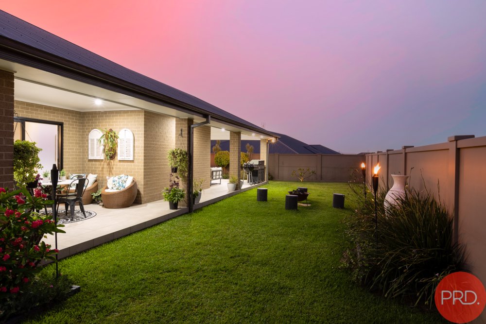 5 Haverty Avenue NORTH ROTHBURY 16