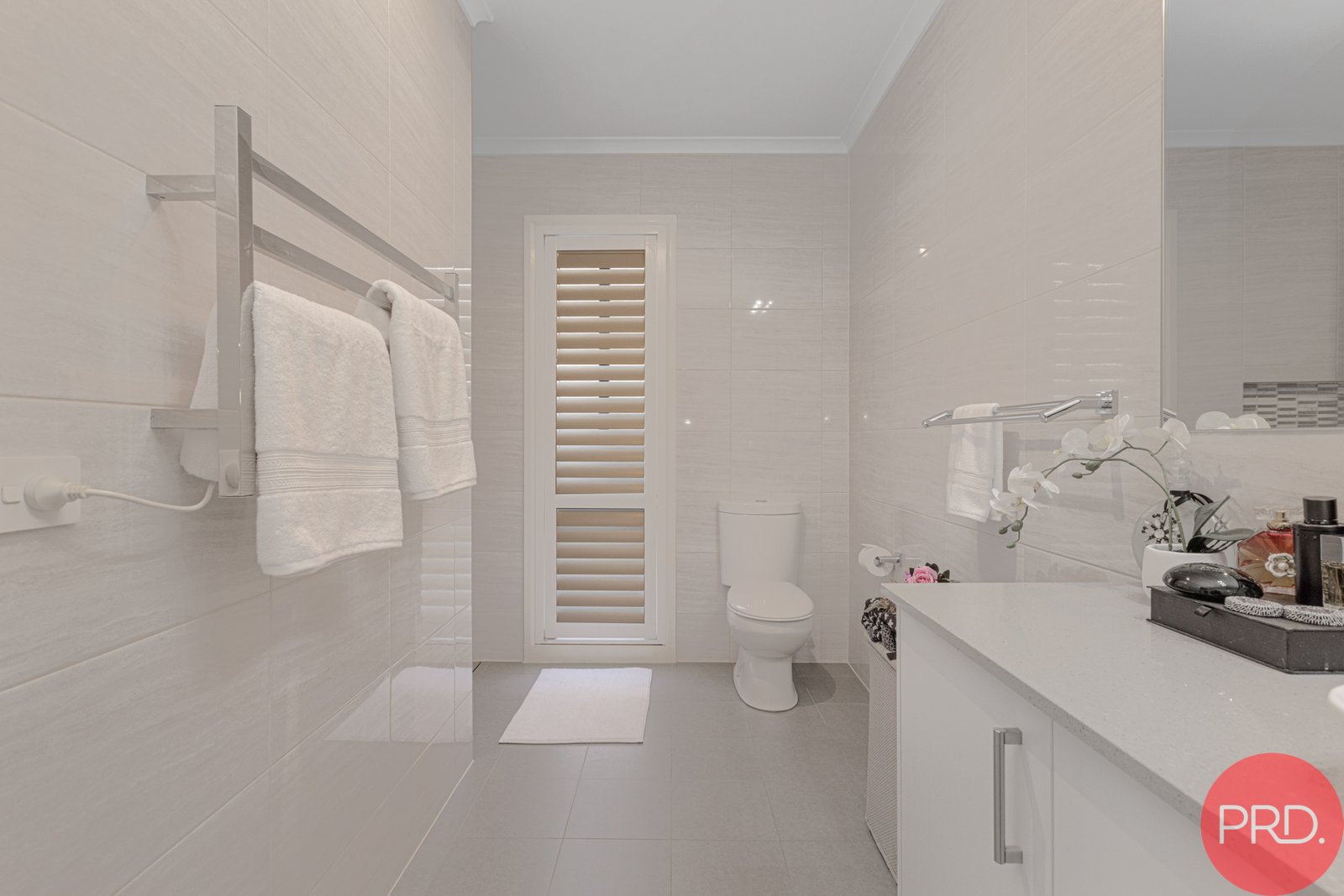 5 Haverty Avenue NORTH ROTHBURY 17