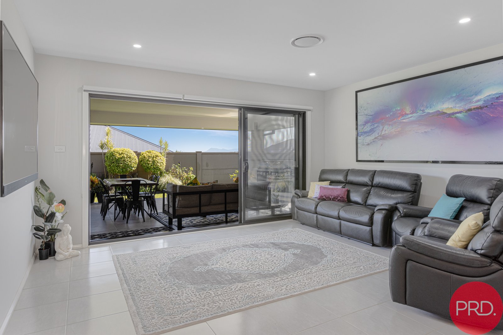 5 Haverty Avenue NORTH ROTHBURY 31