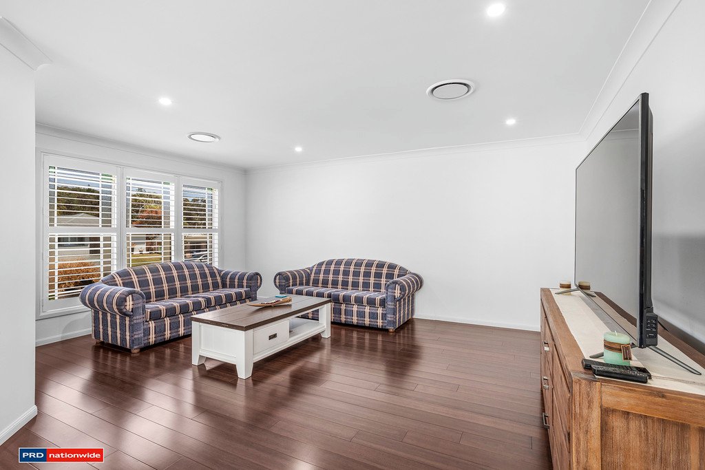 5 Hawkes Way BOAT HARBOUR 16