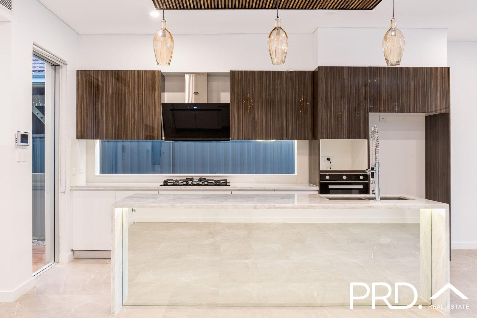 5 Hazelglen Avenue PANANIA 3