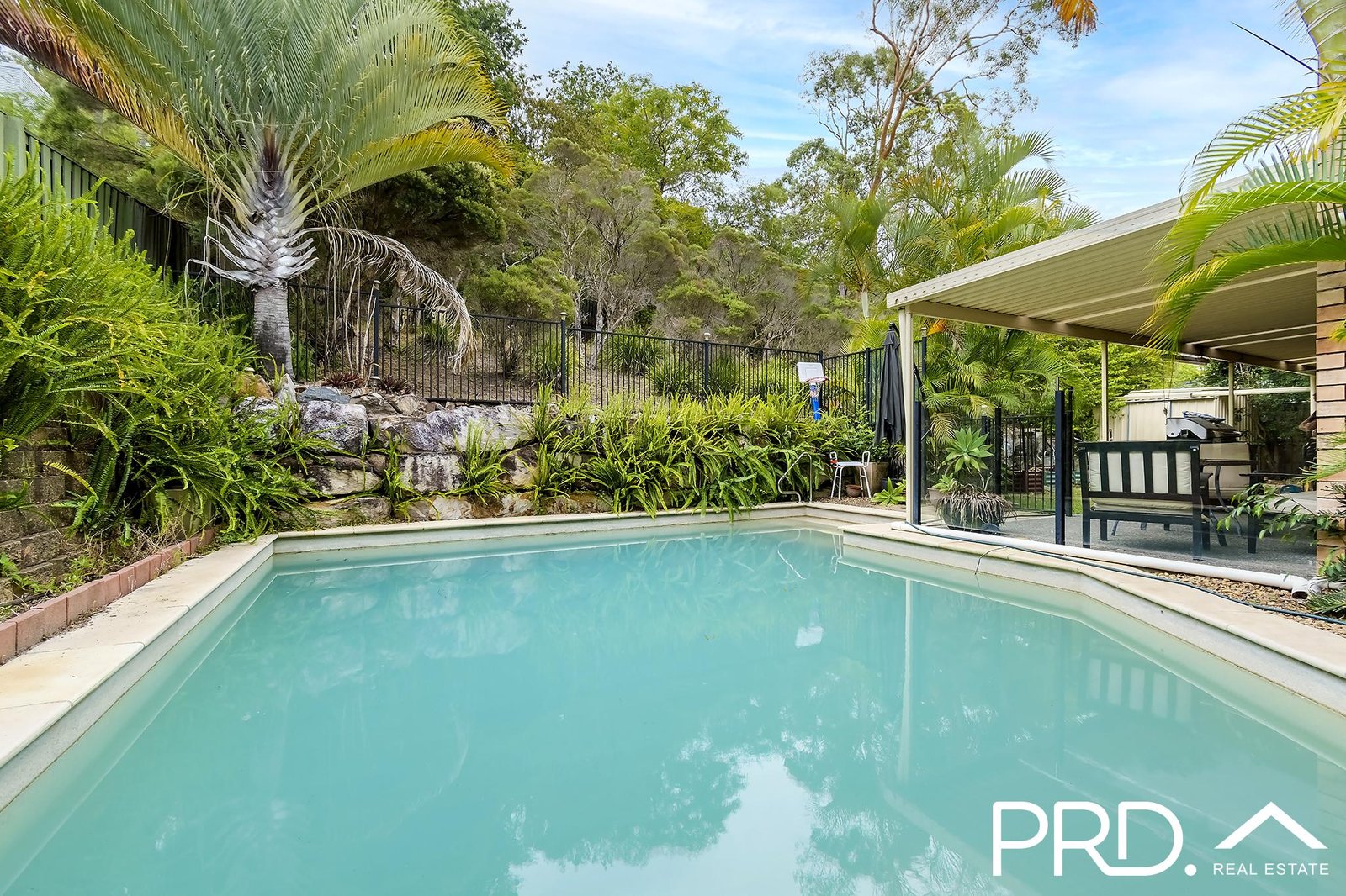 5 Hemes Close PACIFIC PINES 7