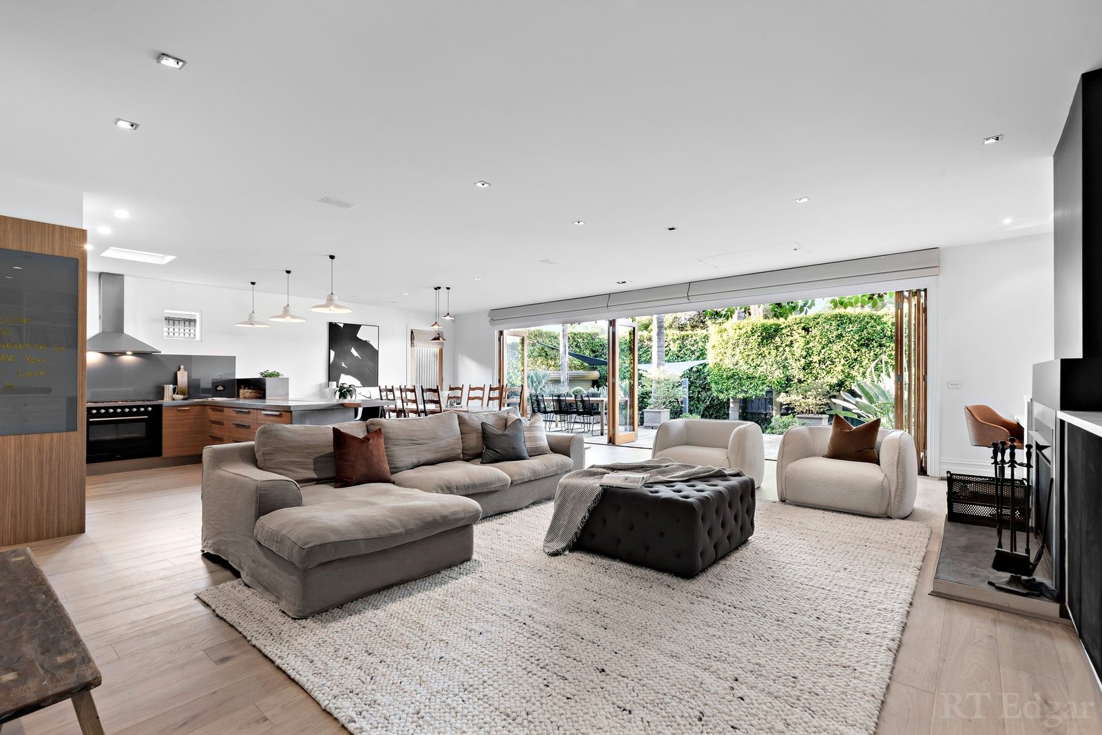 Real Estate and Property in 5 Henrietta Street, Hawthorn, VIC