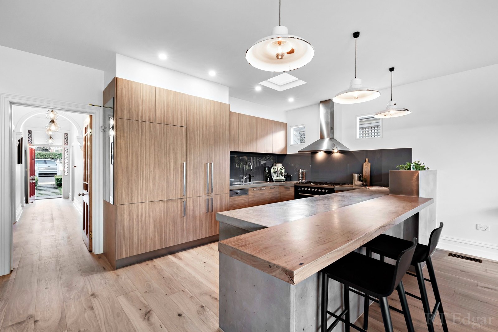 Real Estate and Property in 5 Henrietta Street, Hawthorn, VIC