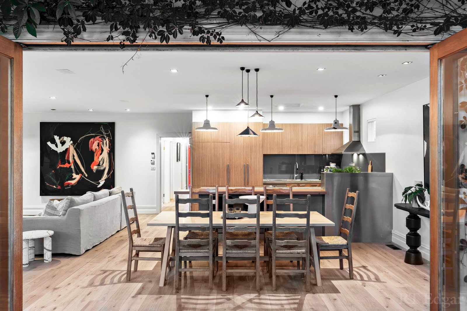 Real Estate and Property in 5 Henrietta Street, Hawthorn, VIC