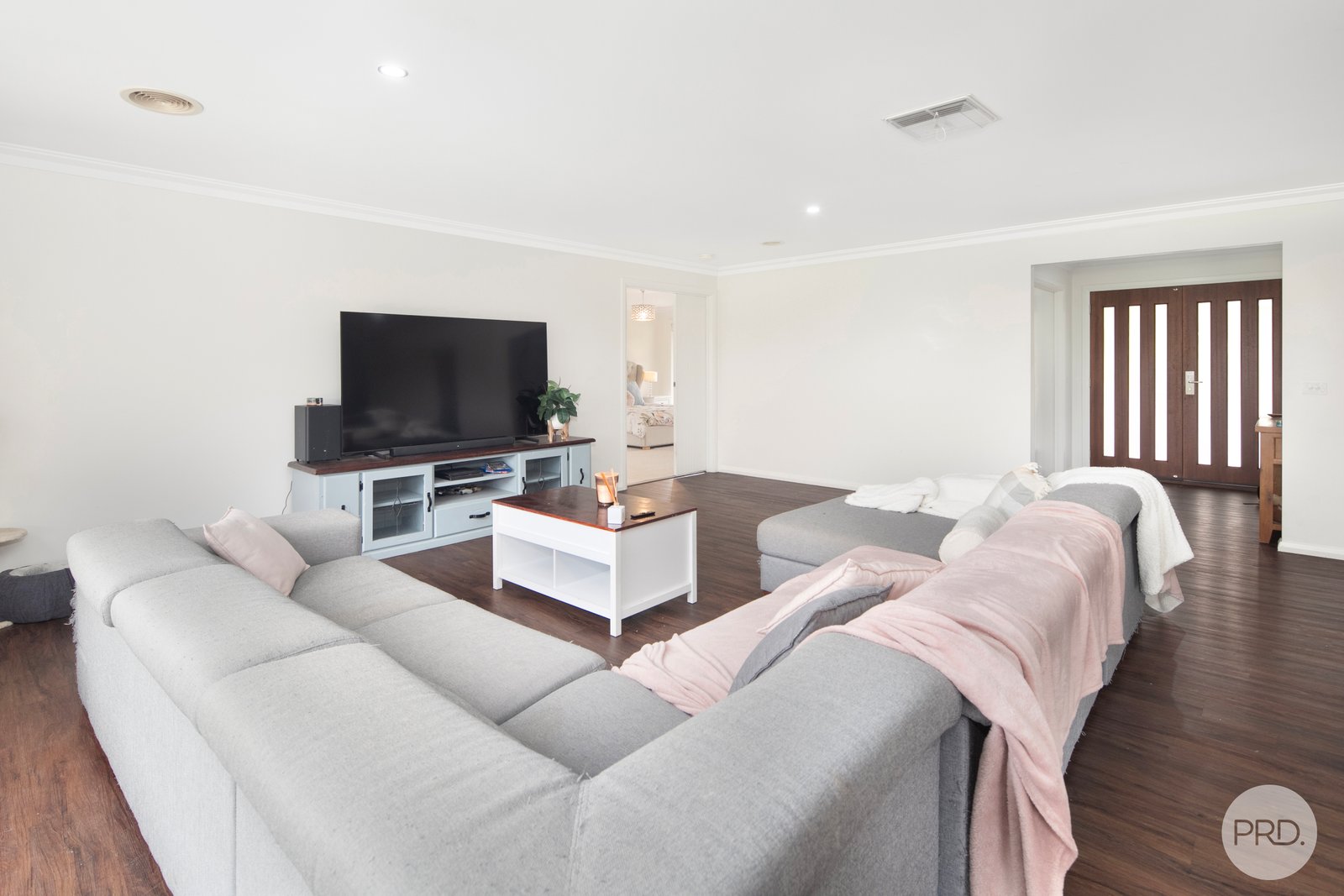 5 Herbert Street CARDIGAN 3