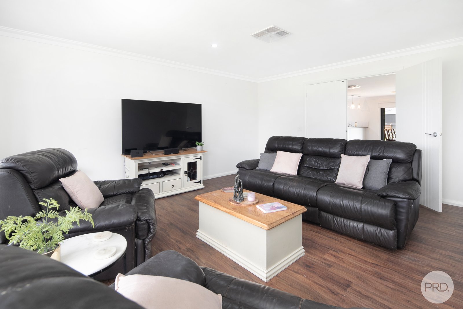 5 Herbert Street CARDIGAN 6