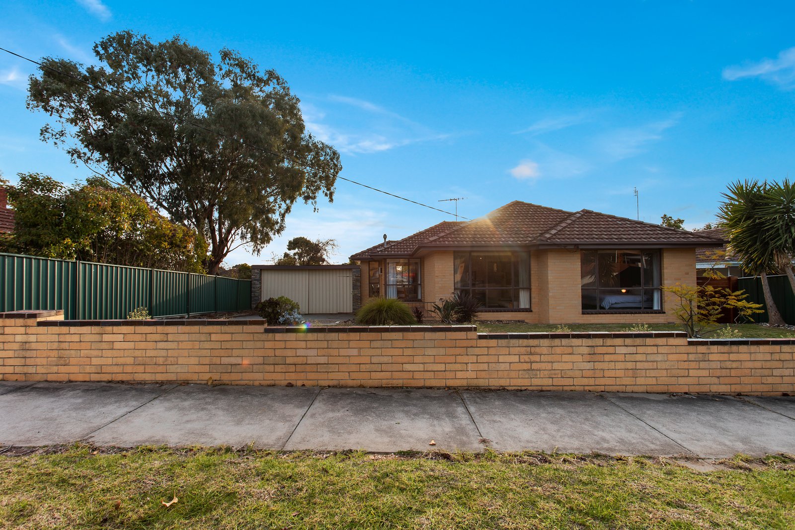 5 Hewitt Avenue KENNINGTON 2