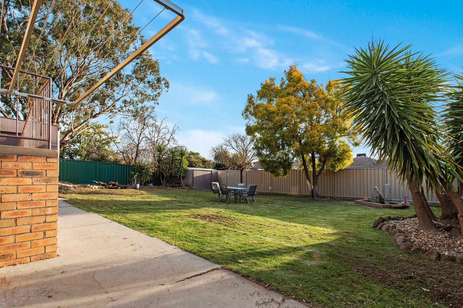 5 Hewitt Avenue KENNINGTON 14