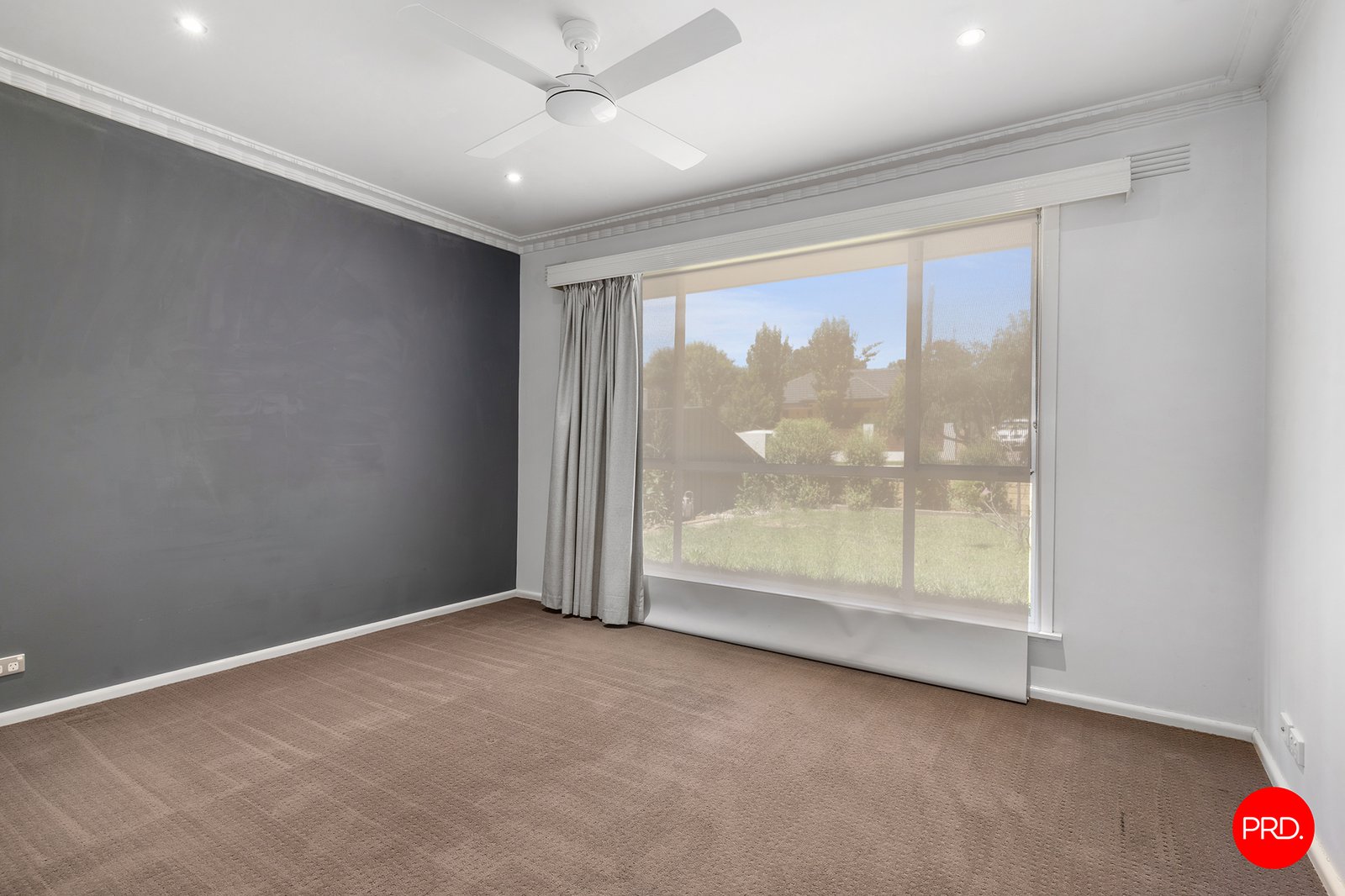 5 Hewitt Avenue KENNINGTON 6