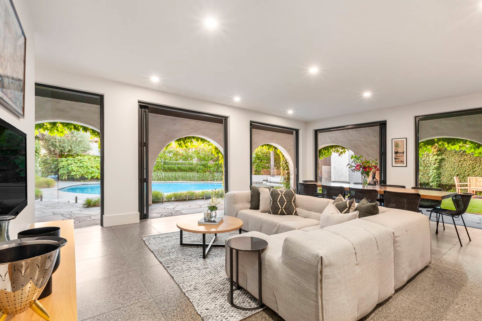 Real Estate and Property in 5 Highgate Hill, Toorak, VIC