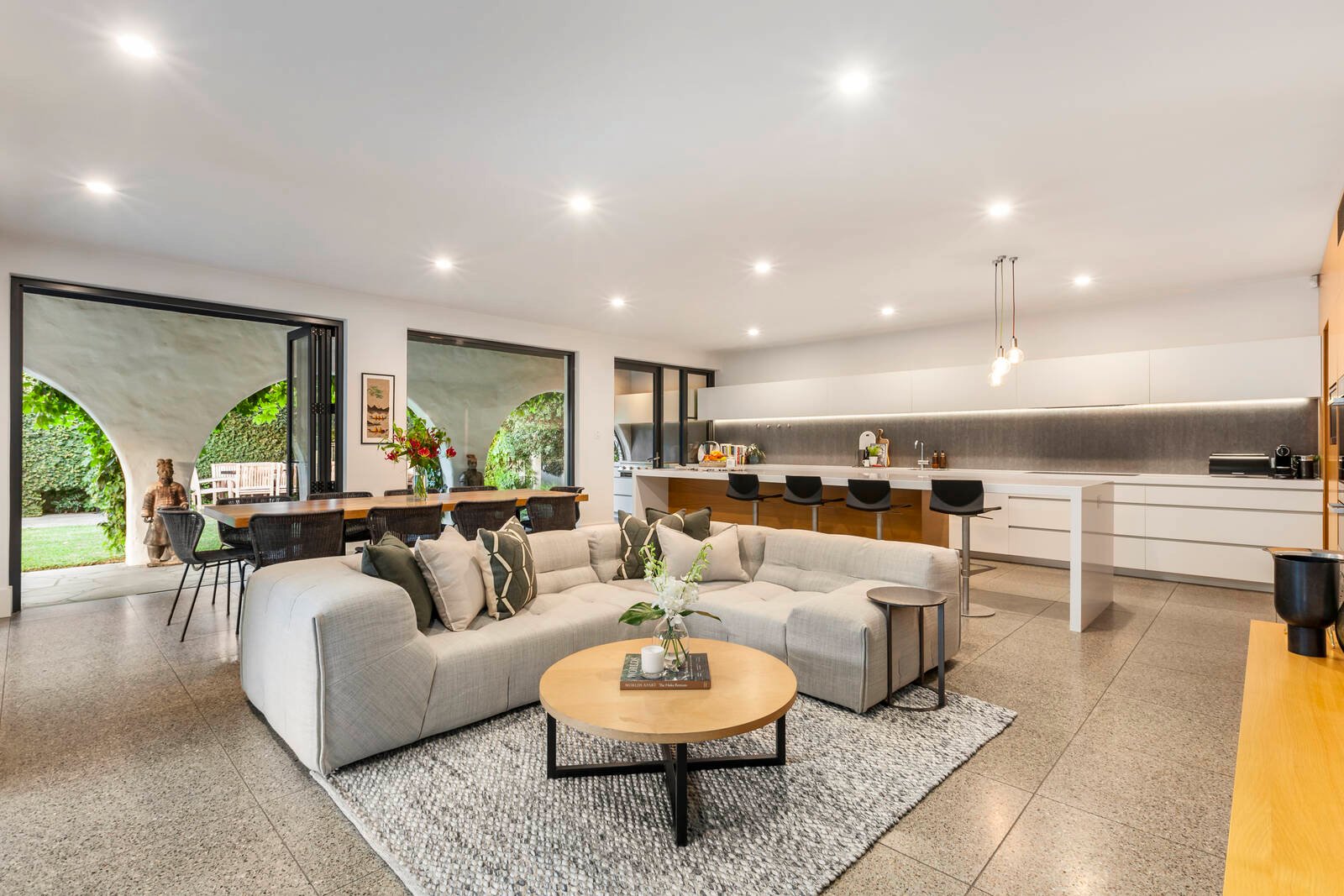 Real Estate and Property in 5 Highgate Hill, Toorak, VIC