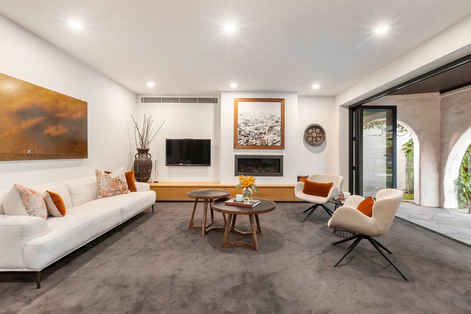 Real Estate and Property in 5 Highgate Hill, Toorak, VIC