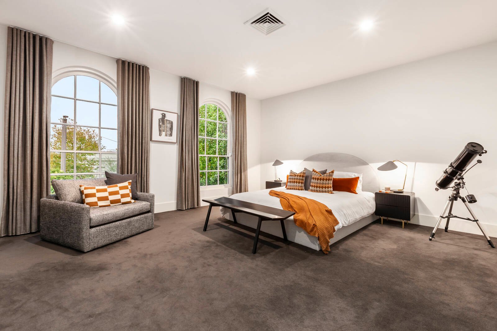 Real Estate and Property in 5 Highgate Hill, Toorak, VIC