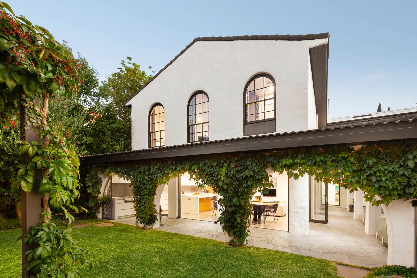 Real Estate and Property in 5 Highgate Hill, Toorak, VIC