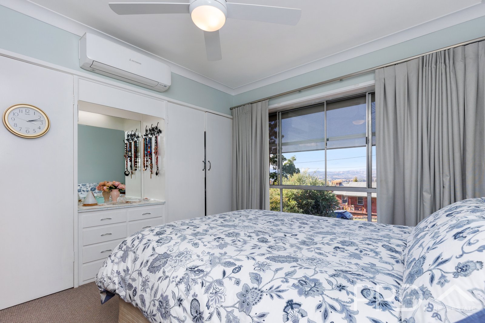 5 Highland Avenue TUMUT 6