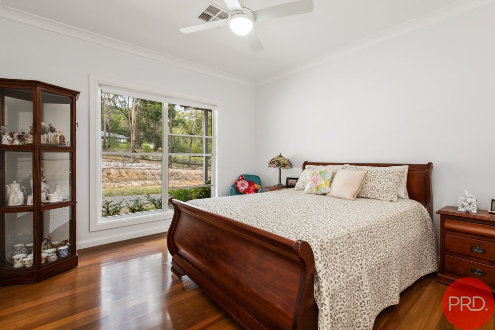 5 HillRidge Close GLEN OAK 12