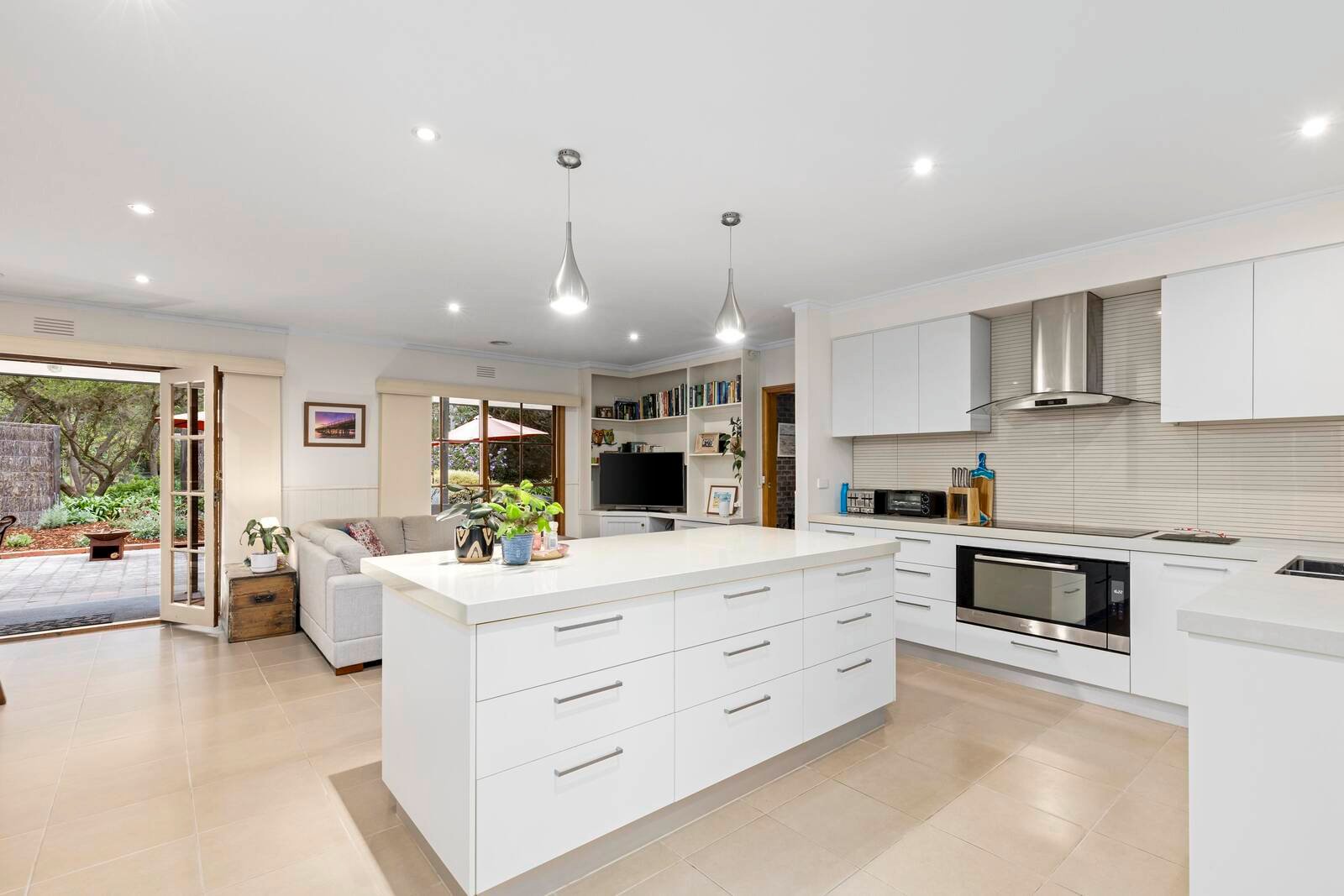 Real Estate and Property in 5 Hillson Grove, Ocean Grove, VIC