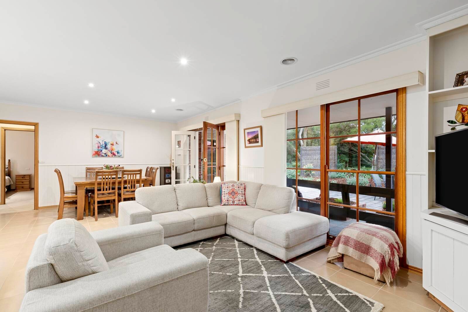 Real Estate and Property in 5 Hillson Grove, Ocean Grove, VIC