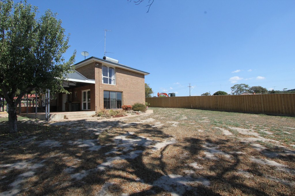 5 Hillview Road BROWN HILL 10