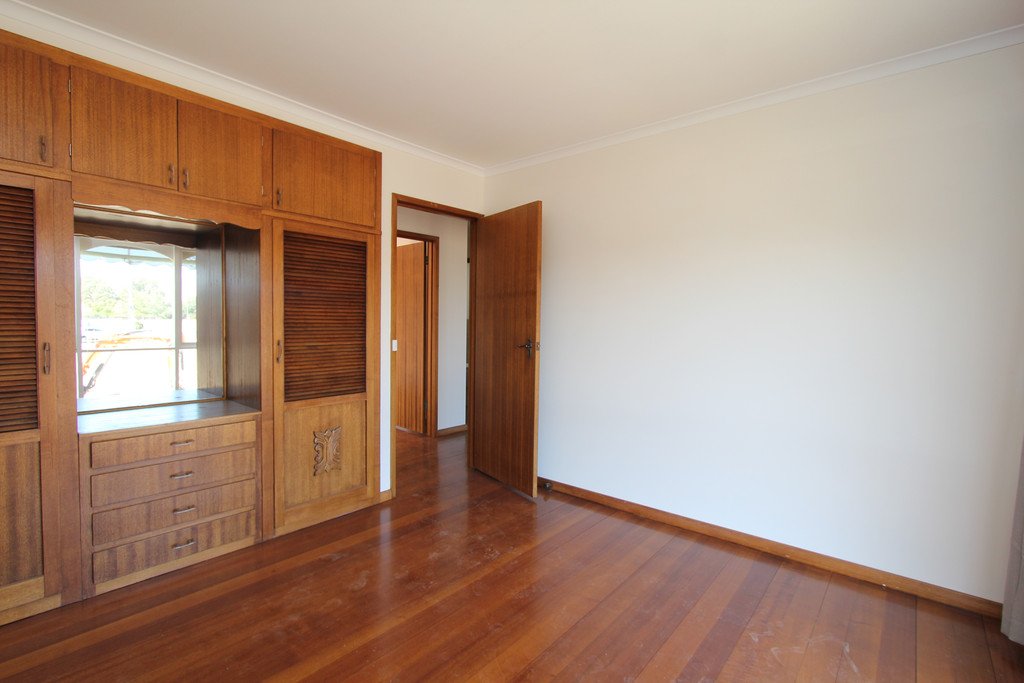 5 Hillview Road BROWN HILL 5