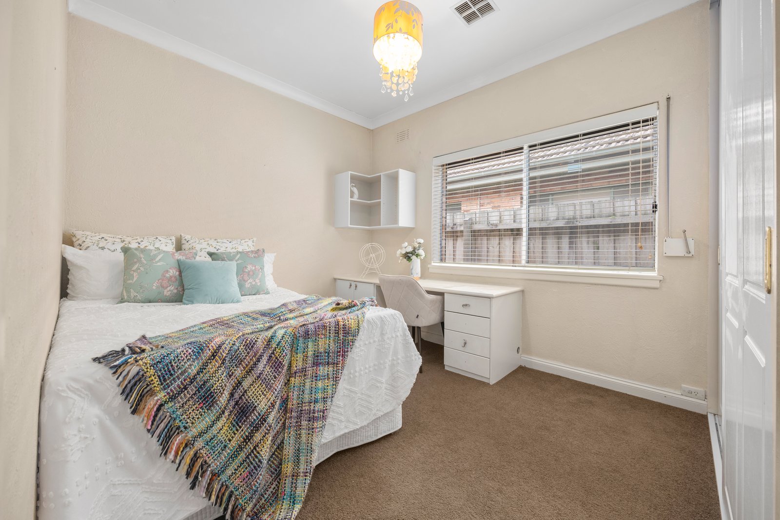 Gallery: 5 Holmby Road