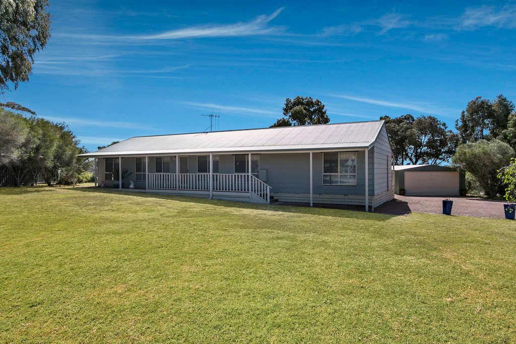 5 Holmes Road HUNTLY 1